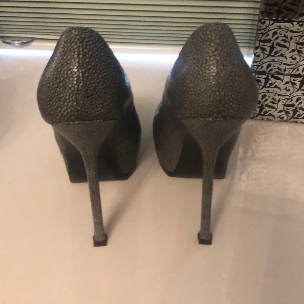 Ysl Tribute in pebble gray - Picture 6 of 6